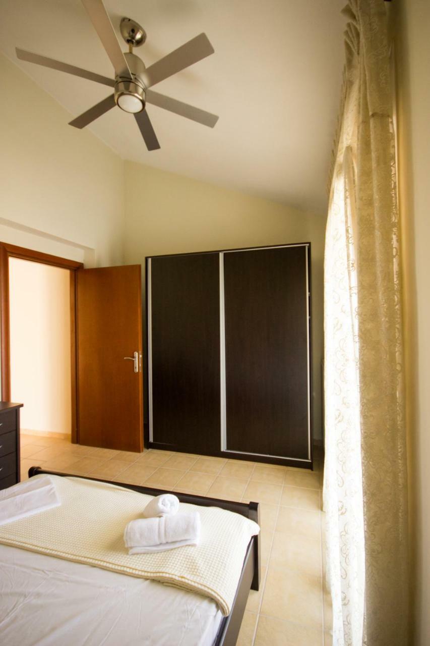 Angel Luxury Apartments Keramoti  Ngoại thất bức ảnh